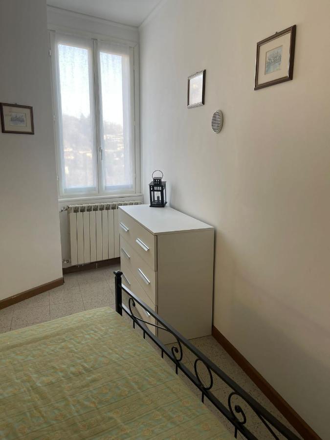 Bed and Breakfast Da Laura Брунате Екстер'єр фото